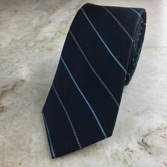 DKNY SILK TIE (SLIM) - Picture 8 of 10